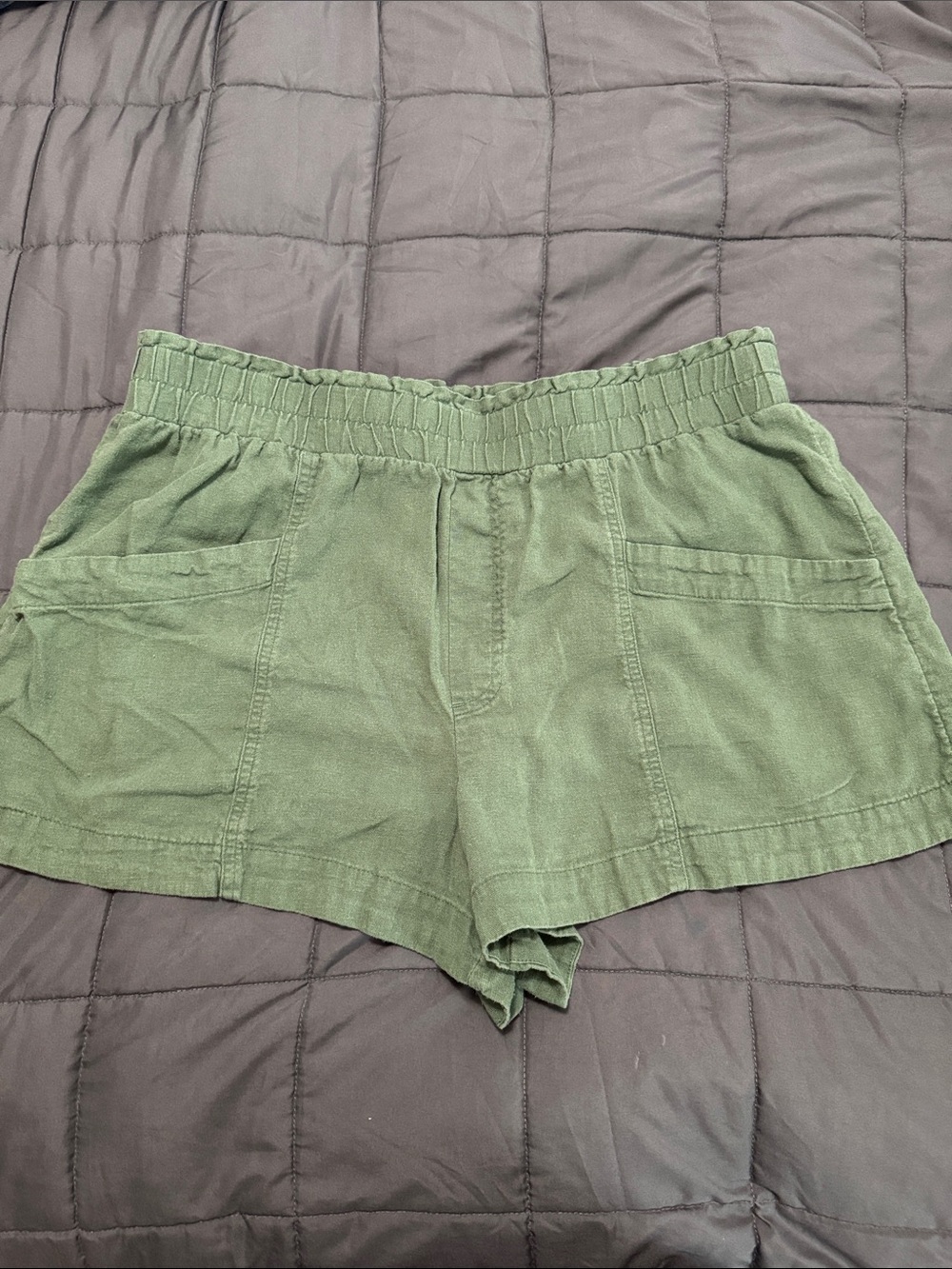 a new day Olive Green High-Waist Elastic Shorts Women’s XL